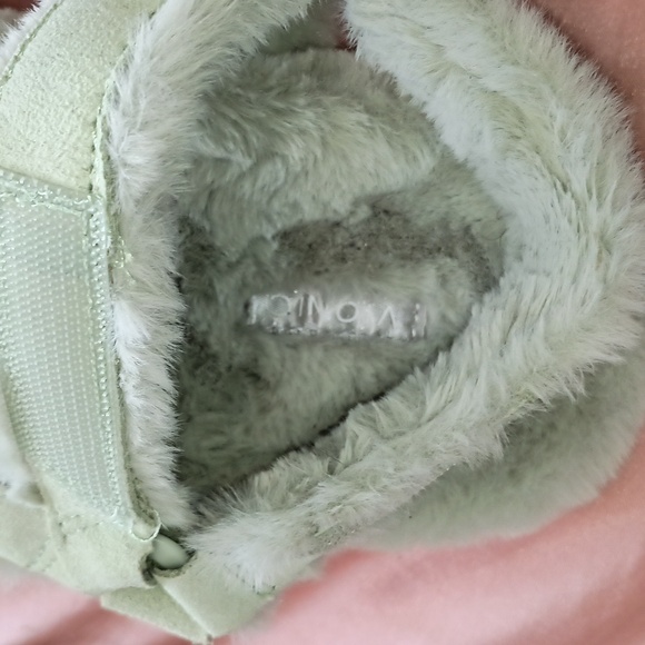 WOMEN'S VIONIC SANDALS - Picture 4 of 6